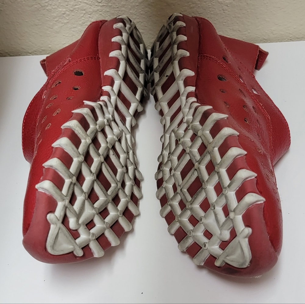 Litfoot Italian Leather velcro close sneaker. Red. EU size 39 (US 8.5-9). - Picture 5 of 8